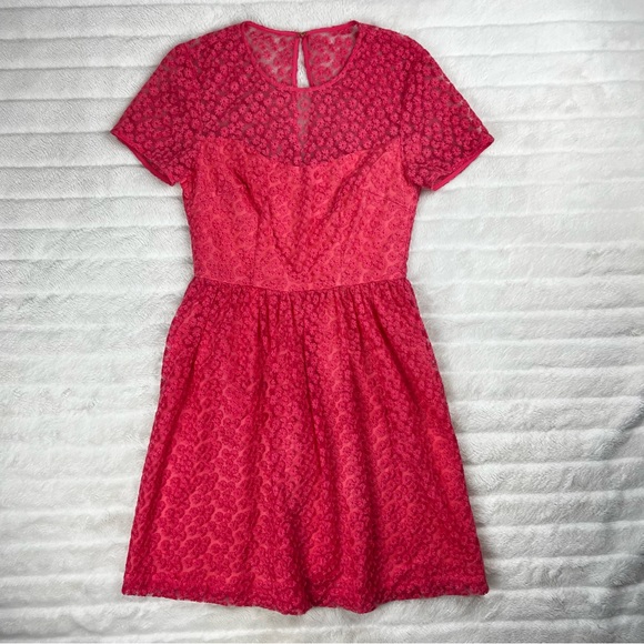 TRINA TURK pink floral daisy embroidered fit and flare Paris dress - Picture 6 of 9